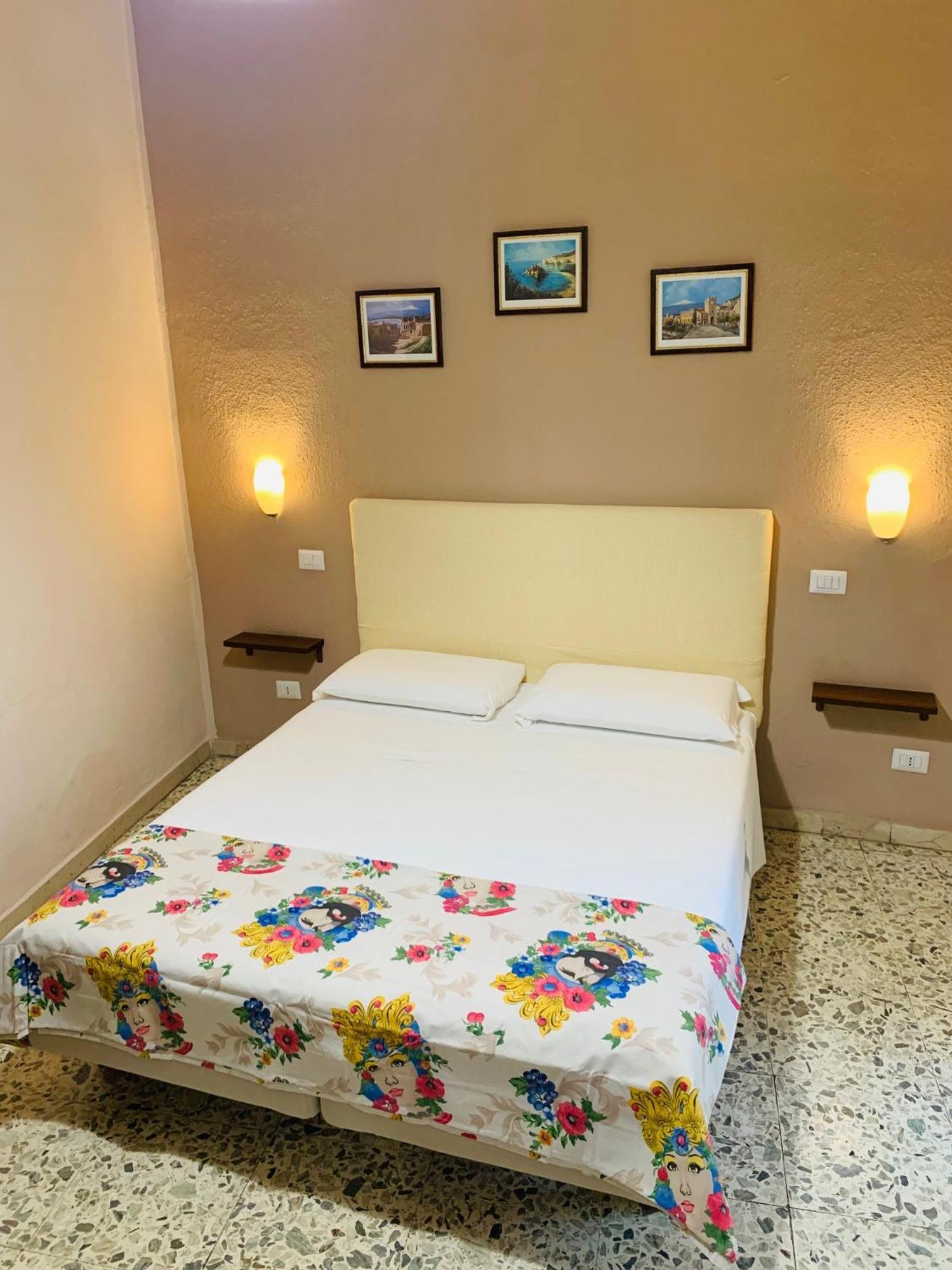 Casa Melany Apartment Taormina Ngoại thất bức ảnh